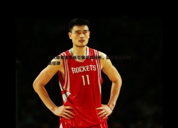 悟空体育-五大联赛主教练引援花费分析，奖杯荒后的投资狂潮