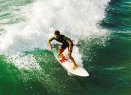 悟空体育-津门虎主场迎战升班马云南玉昆 津夜有戏虎啸玉昆